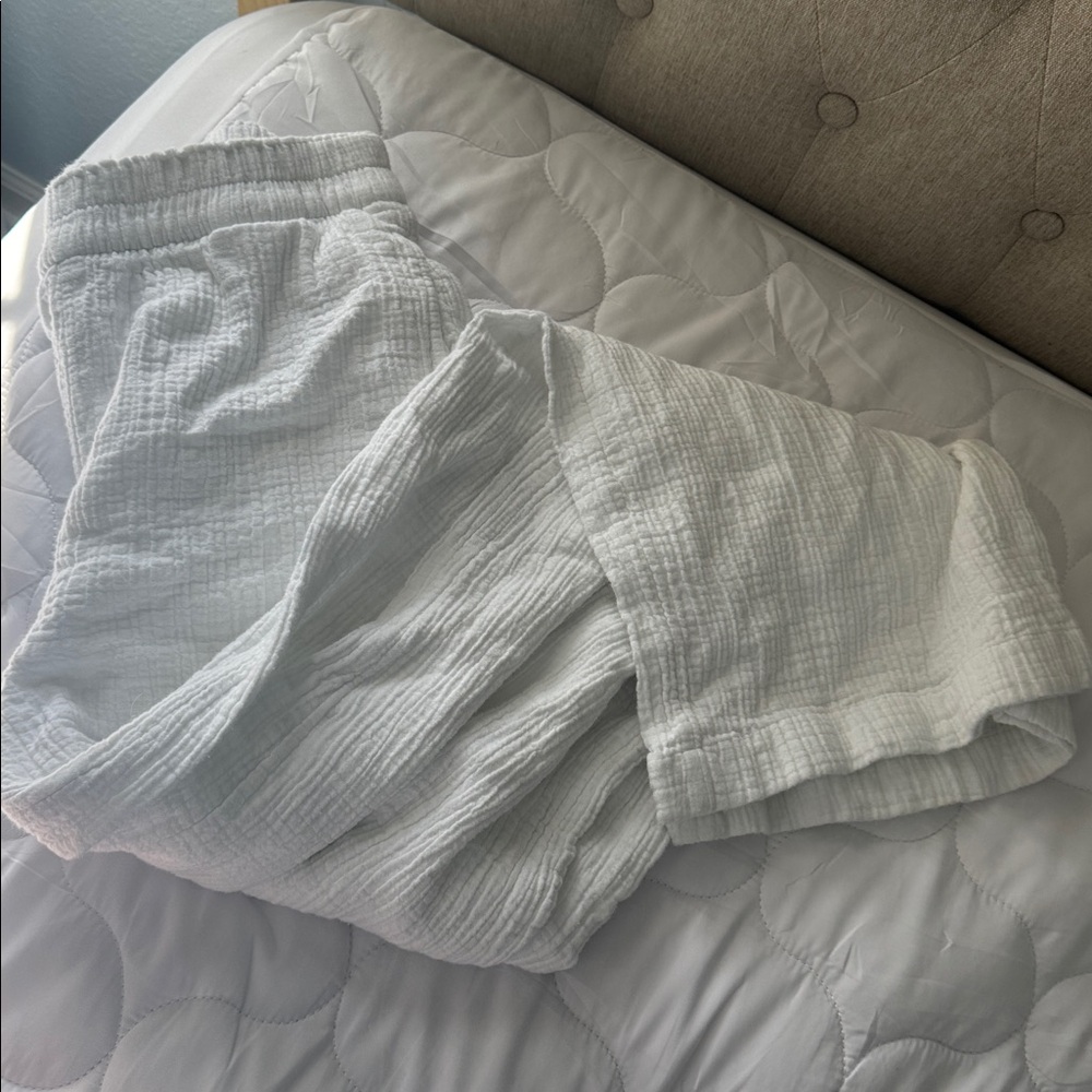 Wonderly womens White Bottoms linen